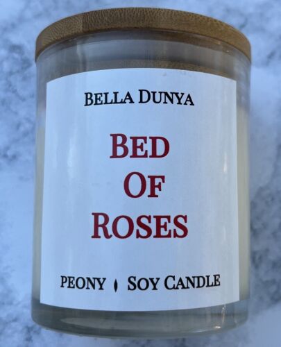 Bed of Roses Scented candle￼. 10 Oz  Burn time up to 50 hours